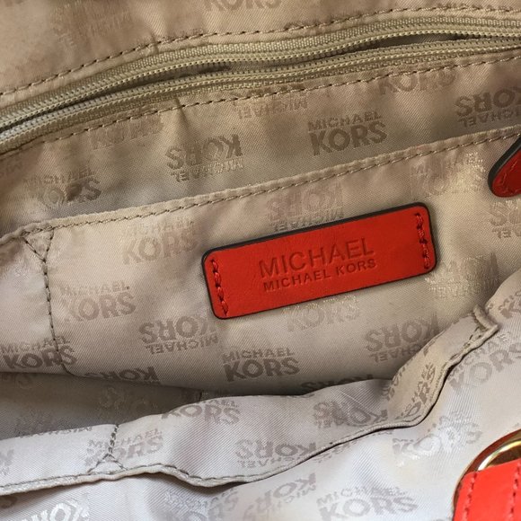 MICHAEL KORS, SIGNATURE LOGO TOTE HANDBAG - Picture 2 of 6